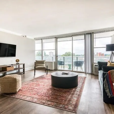 Cozysuites 800 Tower 2Br With Gym! 26